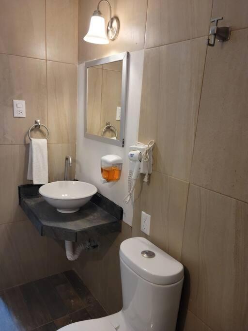 Departamento Privado7, 2 Camas Matri, Parking, Cocina Equipada, Wifi 65 Mb, 2 Climas,Centrico,Tv Smart Leilighet Ciudad Valles Eksteriør bilde